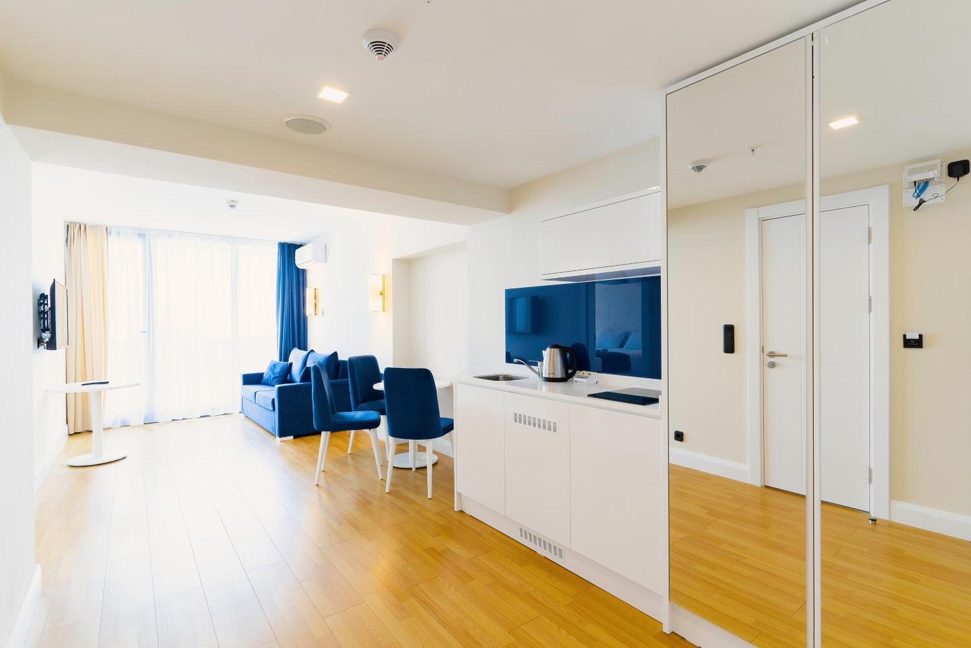 Sea View Orbi Apartment